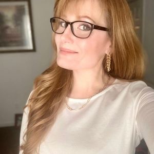 Meet your Posher, Lynn